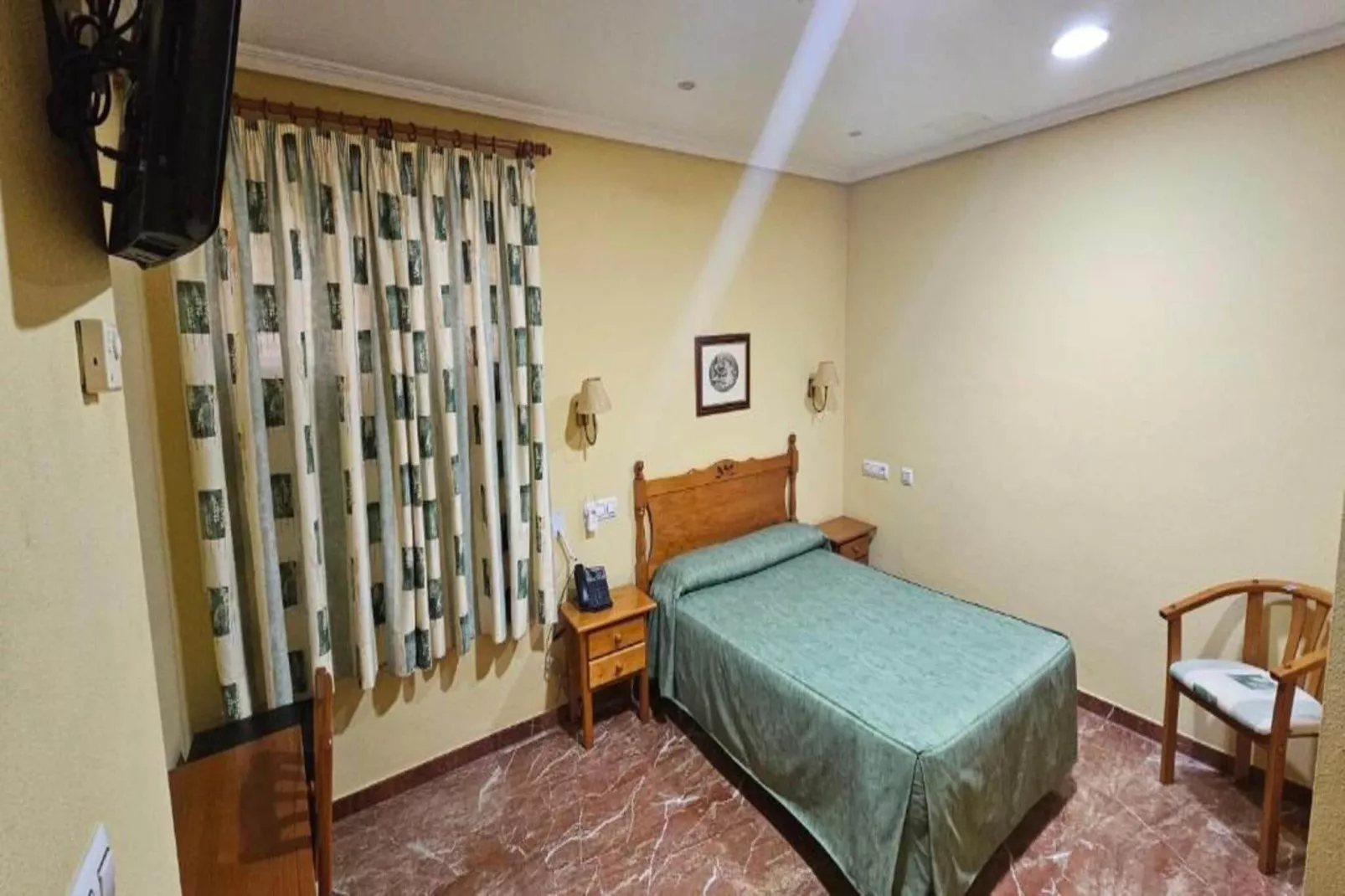 Single Room - Slaapkamer