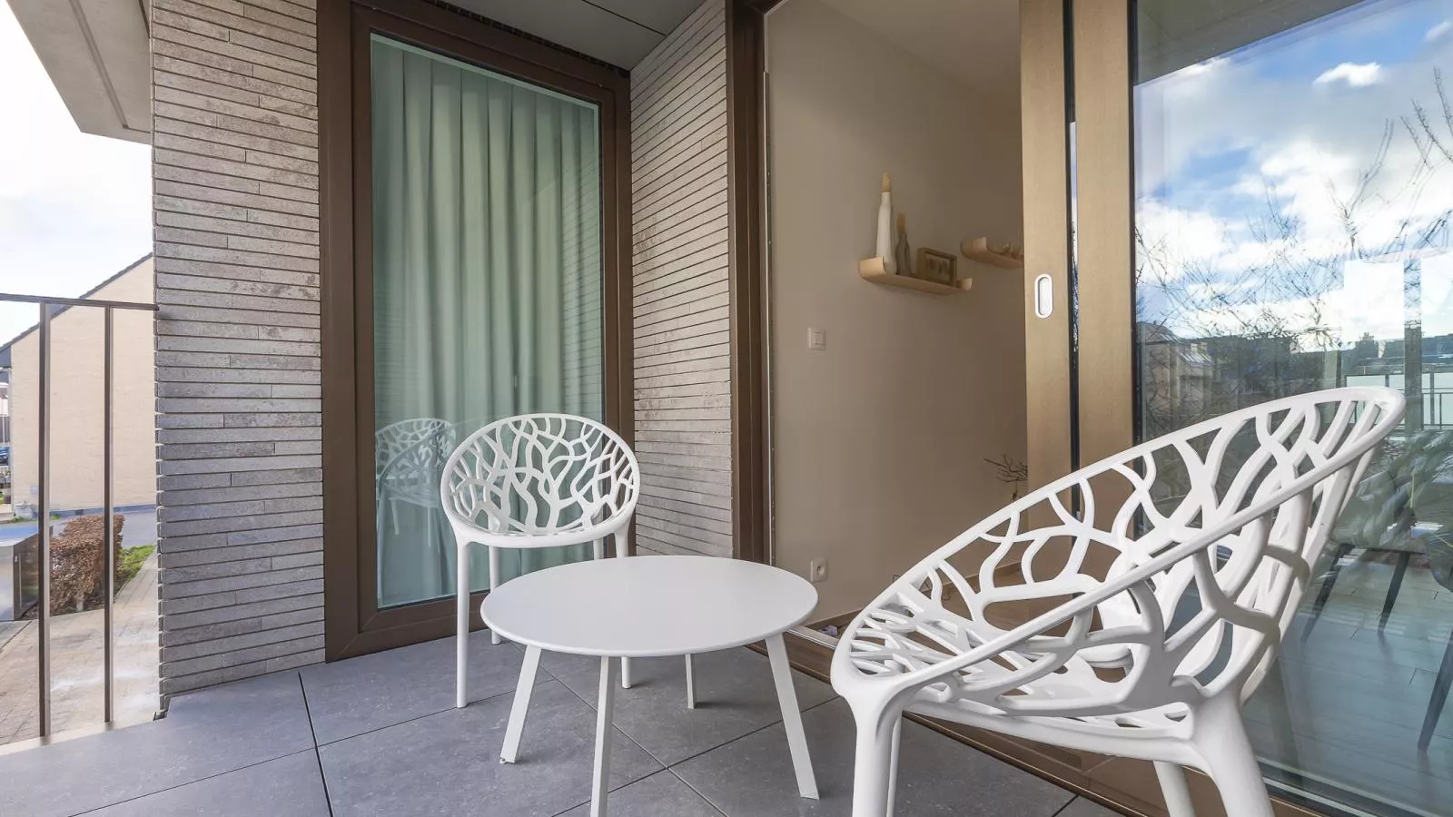 Castor - 0102 - Buitenlucht