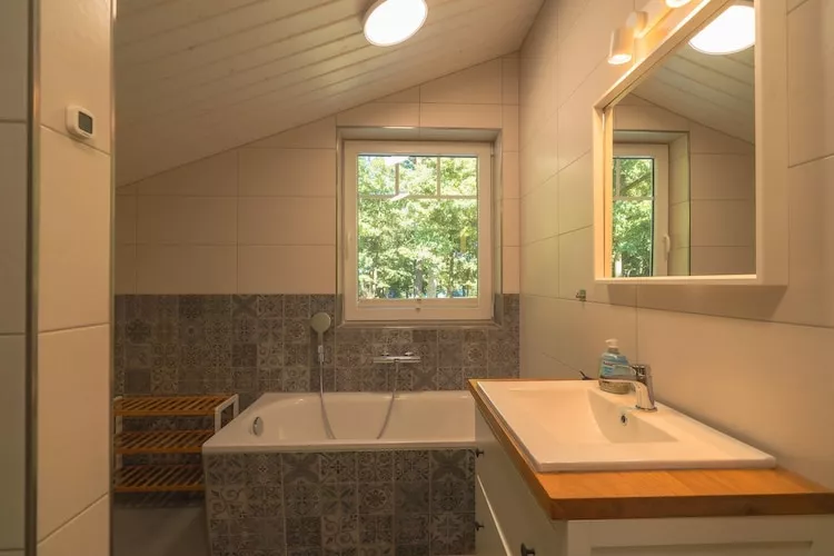 Seewind / 8 Personen-Badkamer