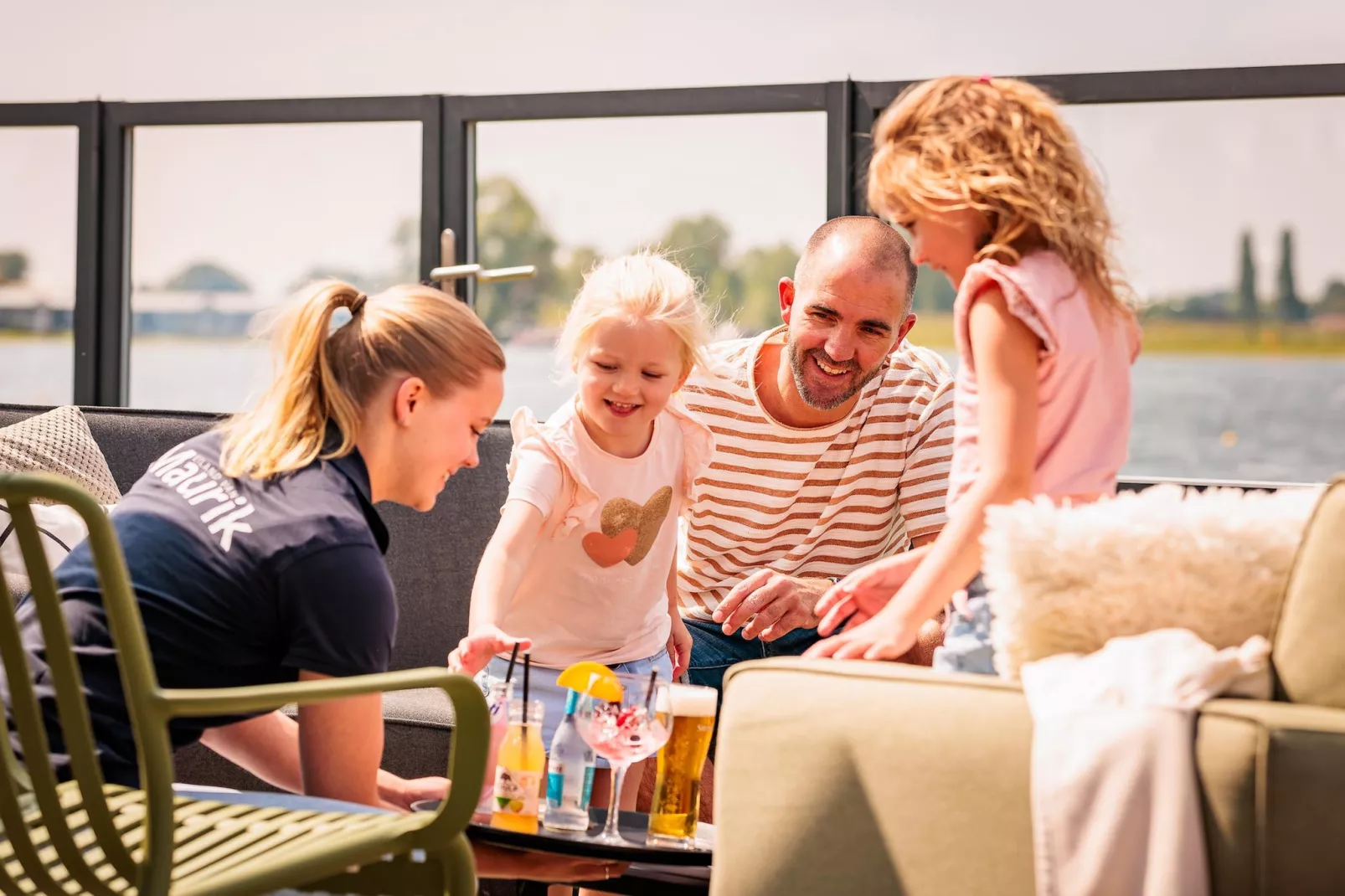 Vakantiepark Eiland van Maurik 9-Faciliteiten