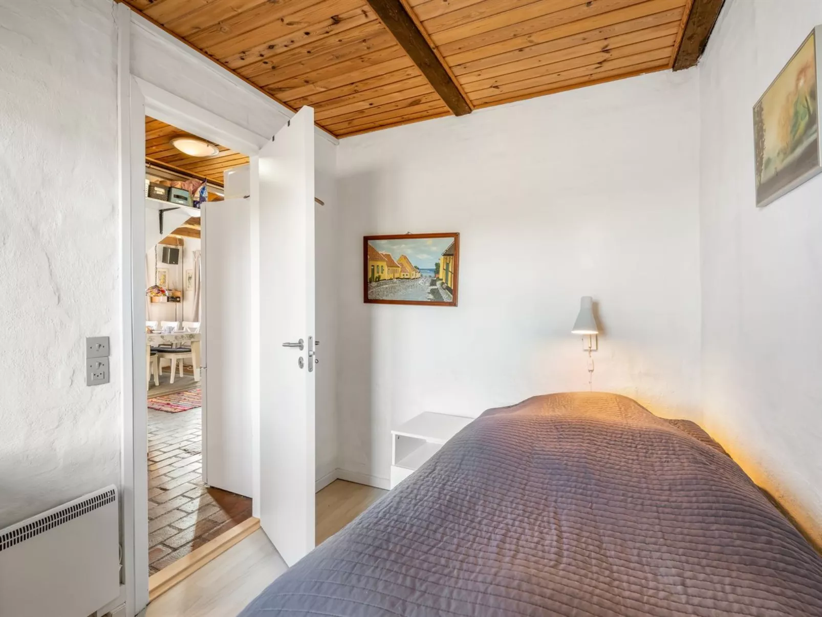 "Trugot" - 450m to the fjord-Binnen