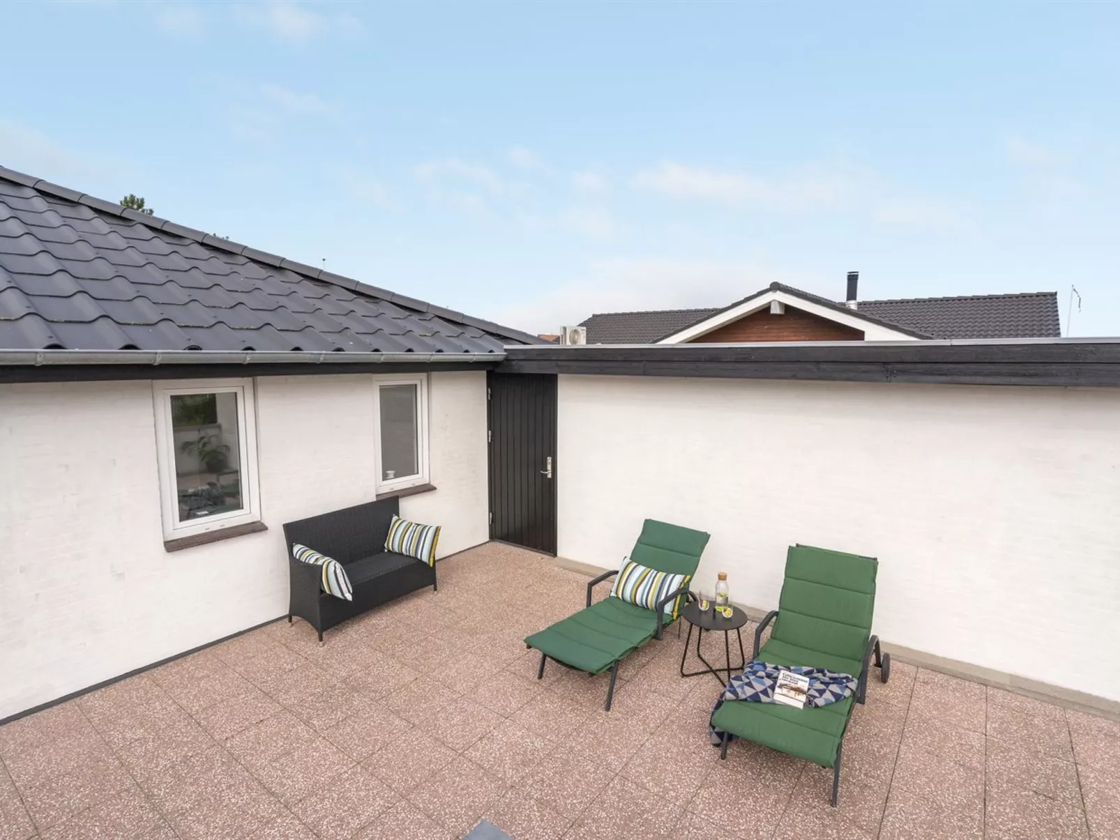 "Mayla" - 50m from the sea-Buiten