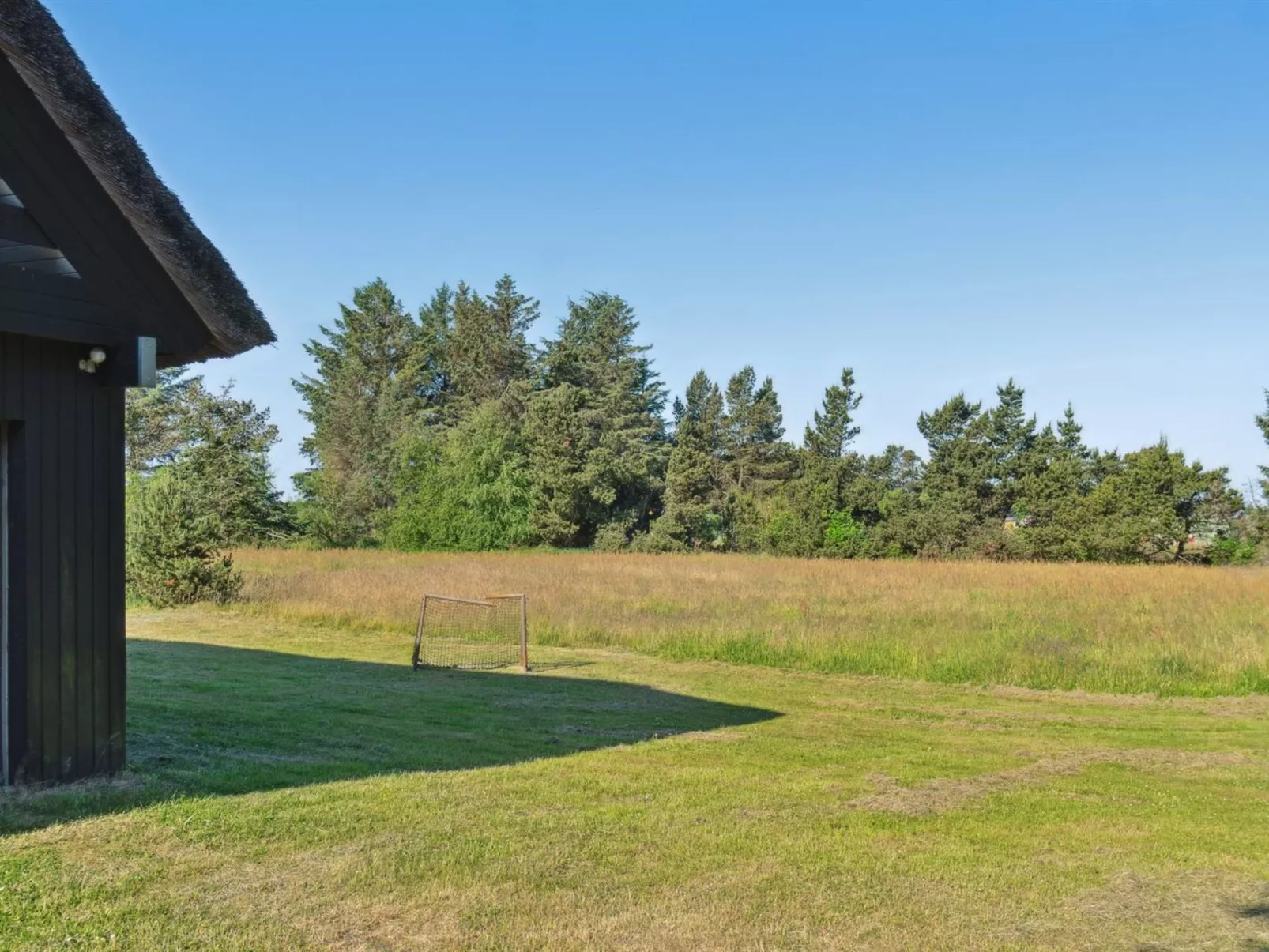 "Gertrudis" - 2km to the fjord-Buiten