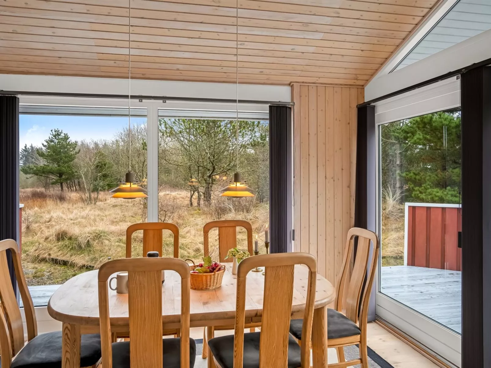 "Anneke" - 2km from the sea-Binnen