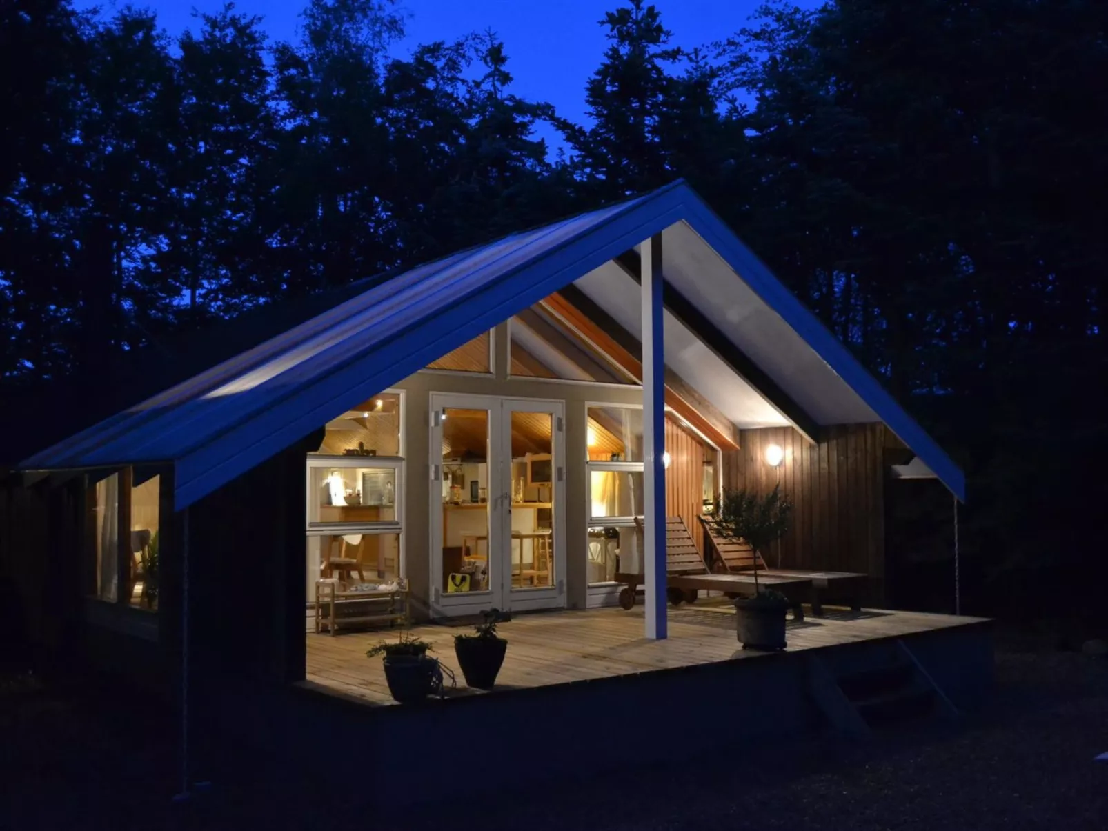 "Swenki" - 29km from the sea - Buiten