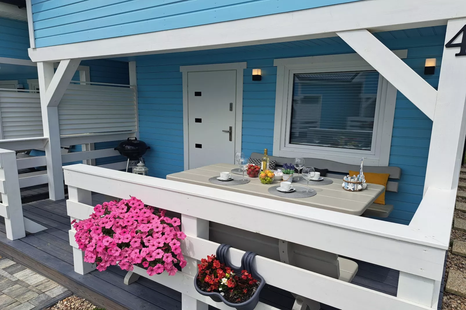 Błękitne zamorze dla 8 osób-Terrasbalkon