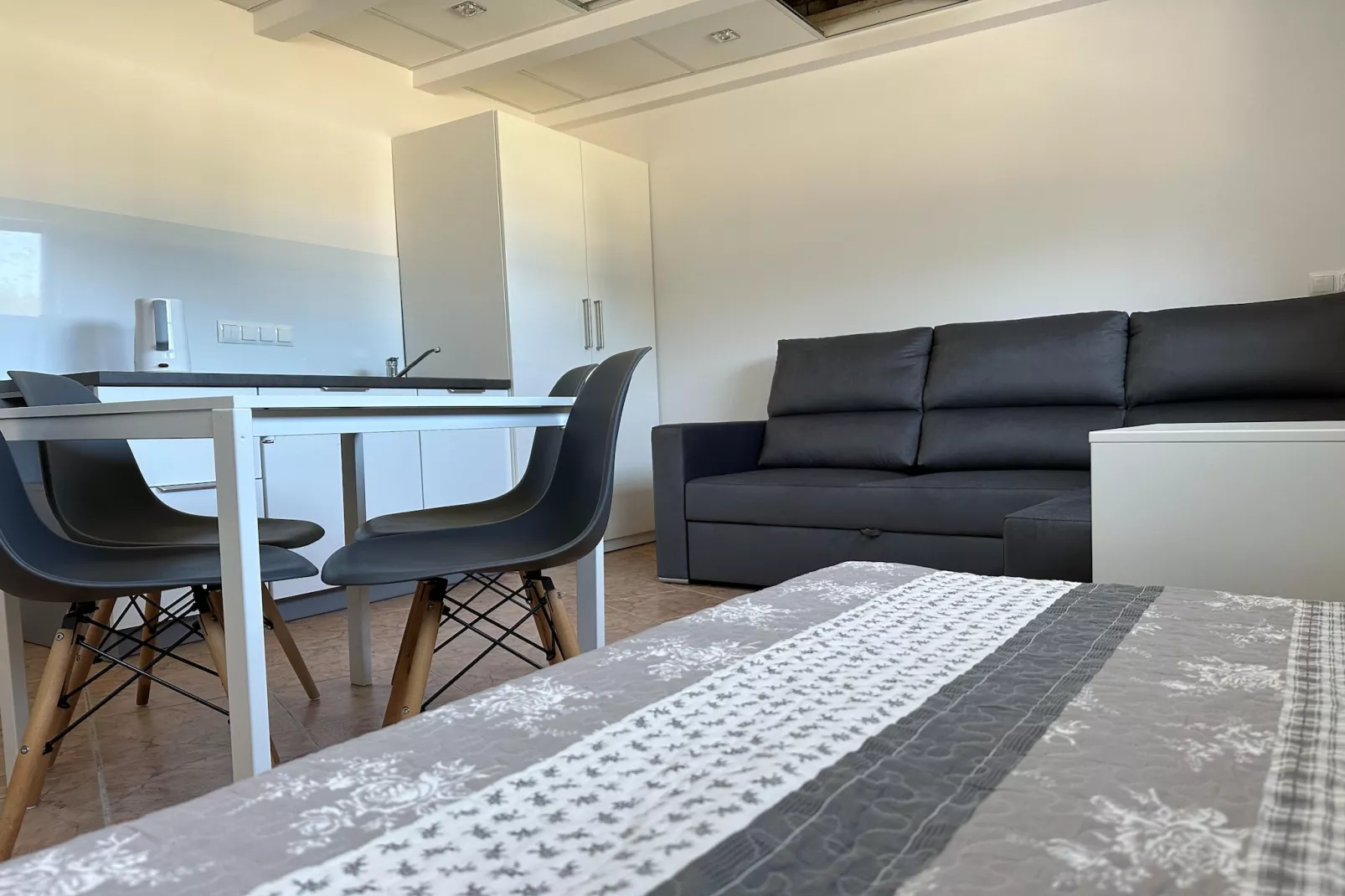 Domki wakacyjne JAROSZOWIEC domki 1-pokojowe Łazy