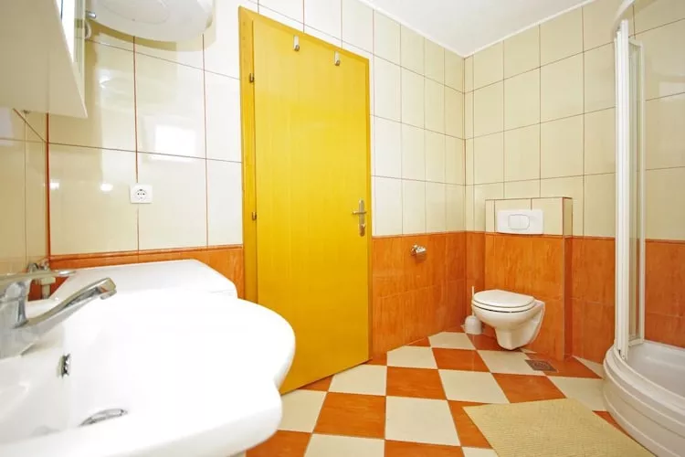 Apartments Villa Rose - Two-Bedroom Apartment with Sea View Terrace - Badkamer