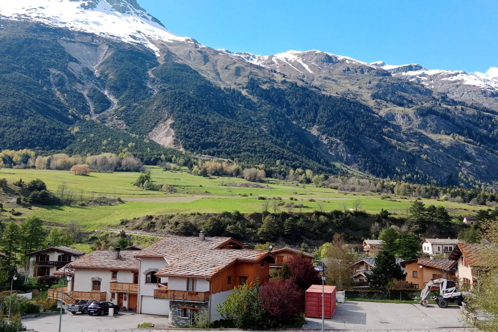 Terrasses F 104 - PARC NAT. VANOISE appart. 6 pers - Buitenlucht