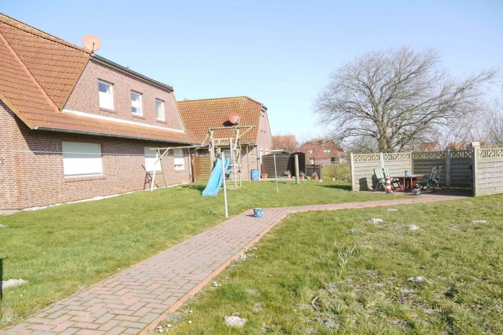 97815-Buitenkant zomer