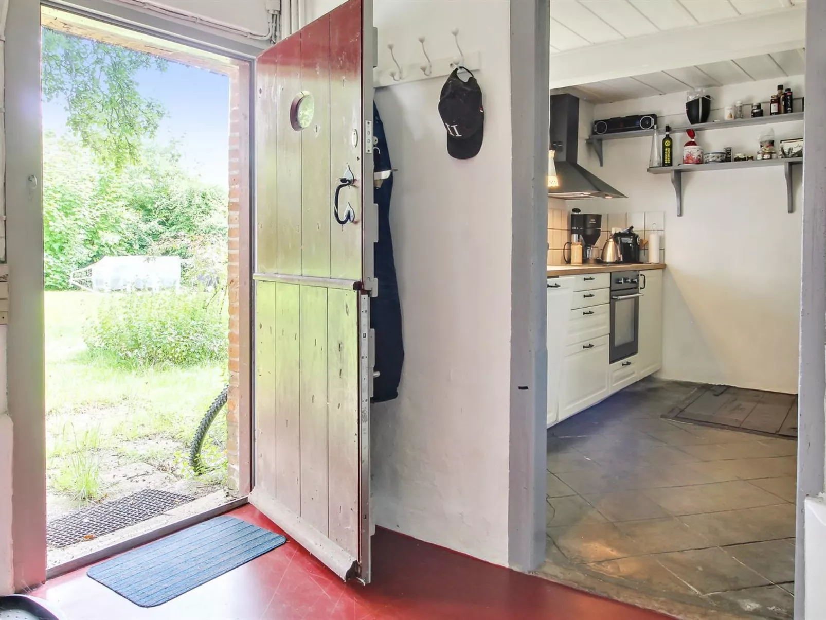 "Bedine" - 10km from the sea-Binnen