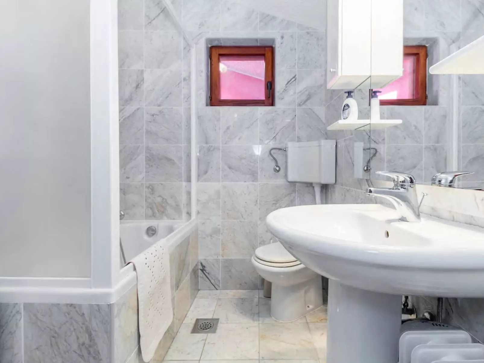 Atri giardino-Binnen