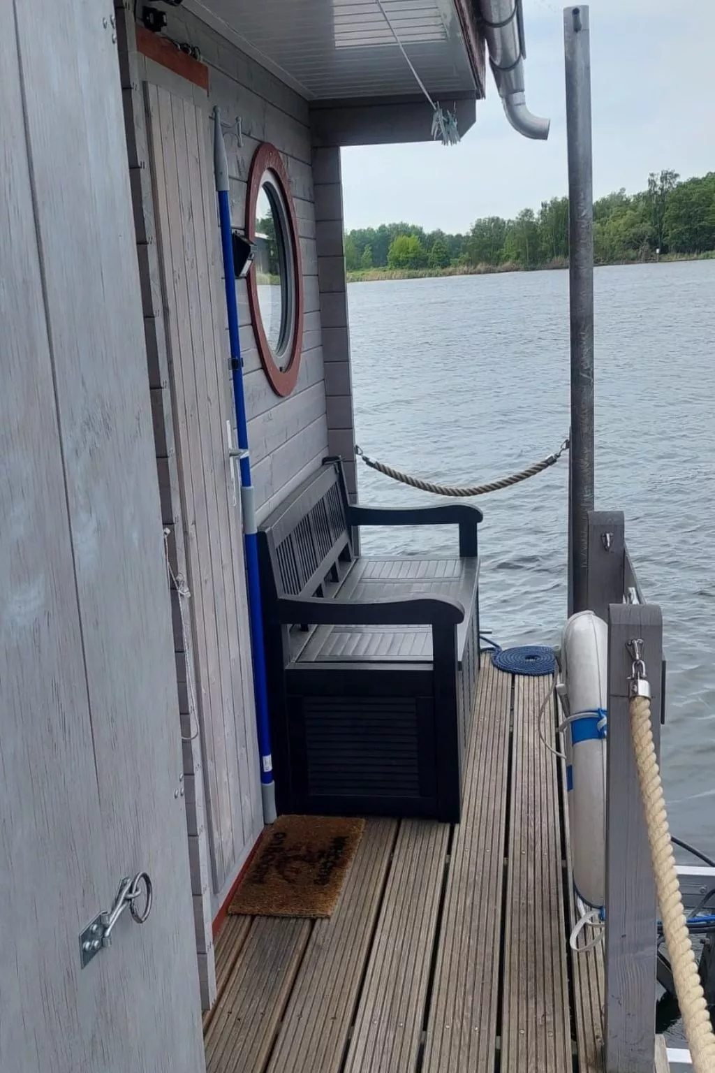 Hausboot NautikHus-Buiten