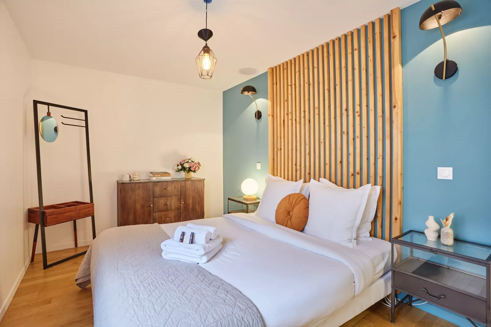 RUE DES MOINES 2-Niet-getagd