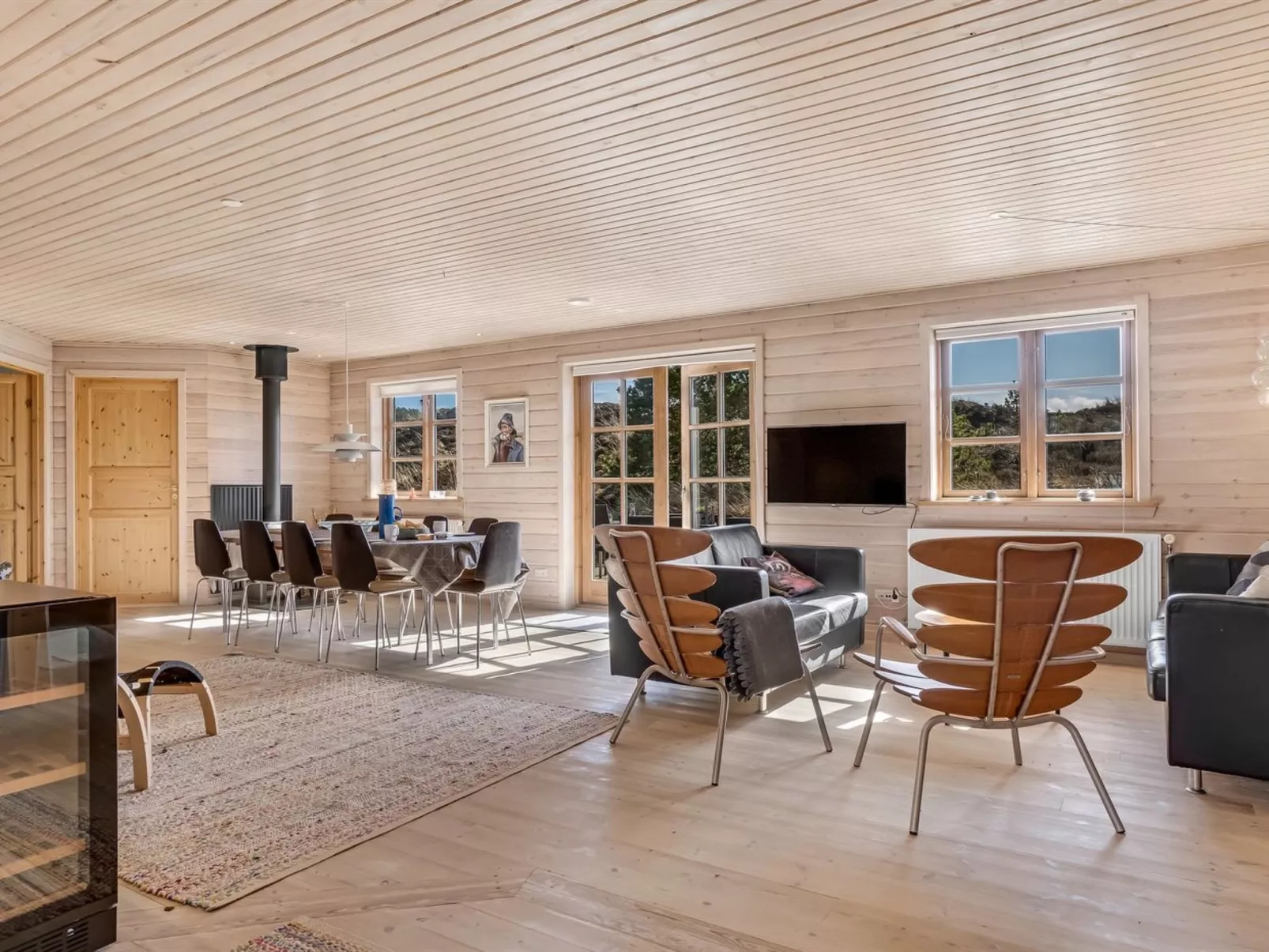 "Uolevi" - 600m from the sea - Binnen