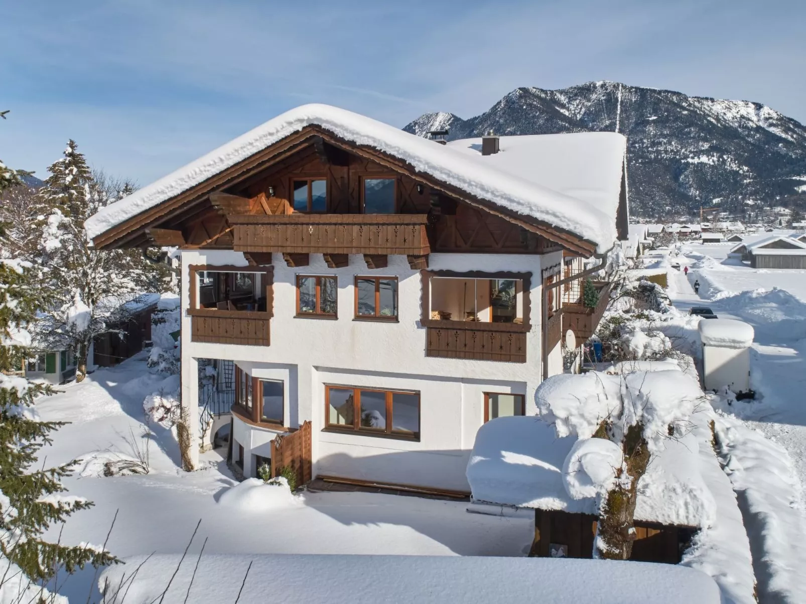 Appartement in Garmisch-Partenkirchen mit Großem Balkon - Image-tags.info