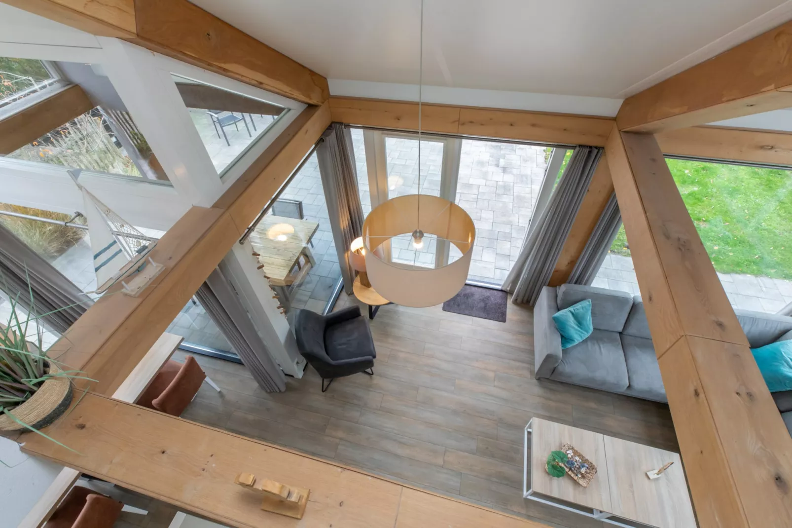 Zonnedorp 21  Beach Villa Joya Renesse | Luxury Beach Villa with Sauna - Woonkamer