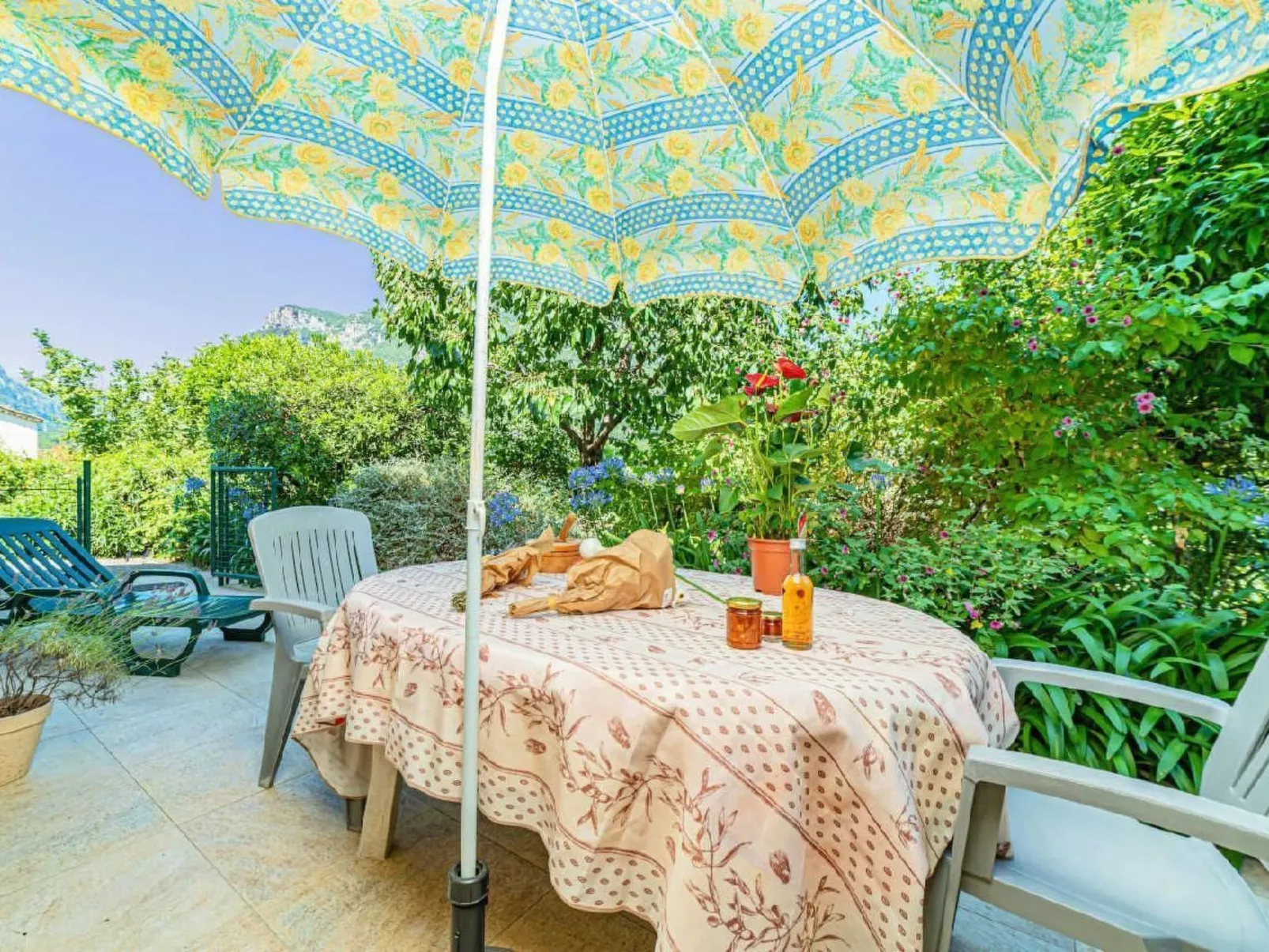 Locations-06 - Die Eugenie - Image-tags.info