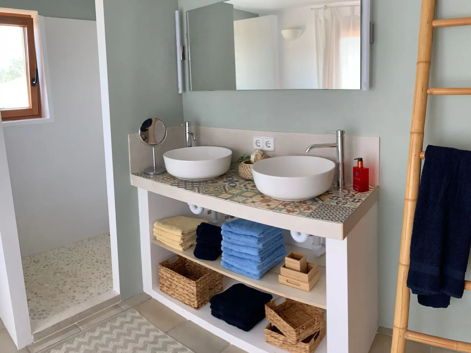 Traumhafte Naturstein-Finca in ruhiger Lage - Image-tags.info