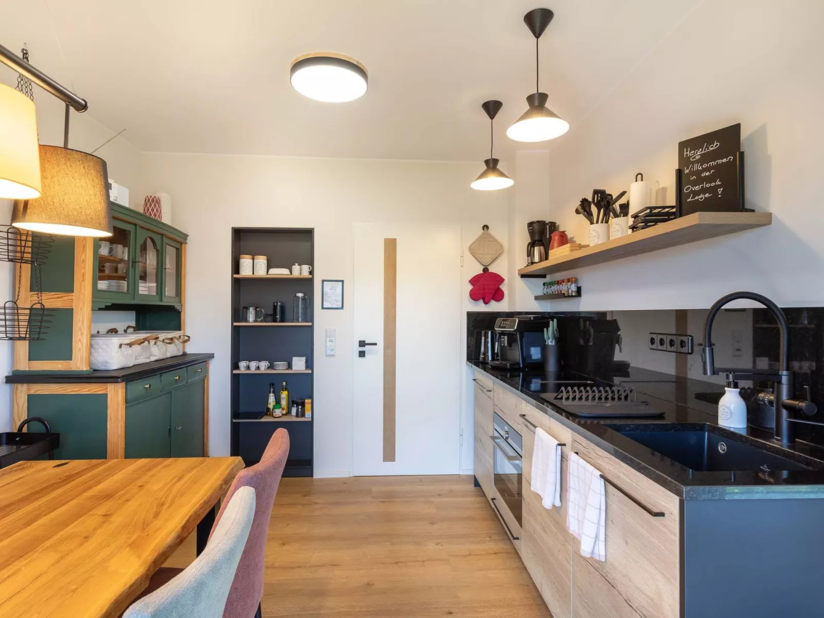 Overlook Lodge - Image-tags.info