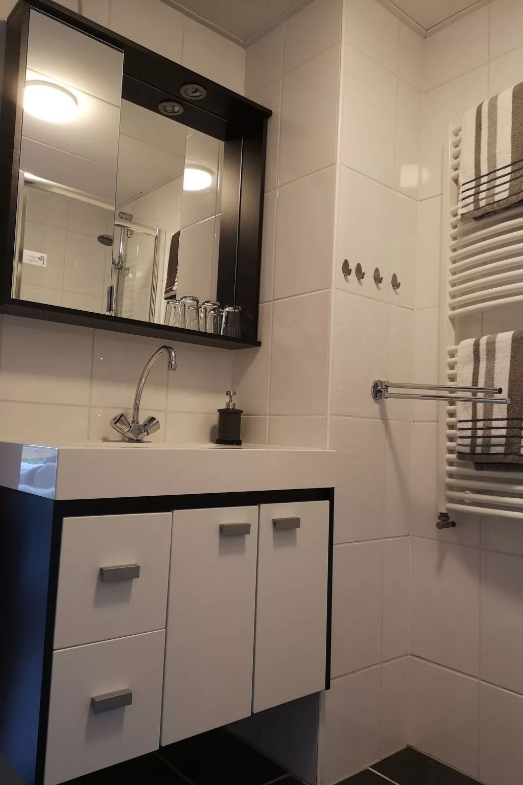 Für 6 Personen ca. 60 m&sup2; in Diemelsee-Heringhausen, Hessen (Hessisches Ber - Image-tags.info