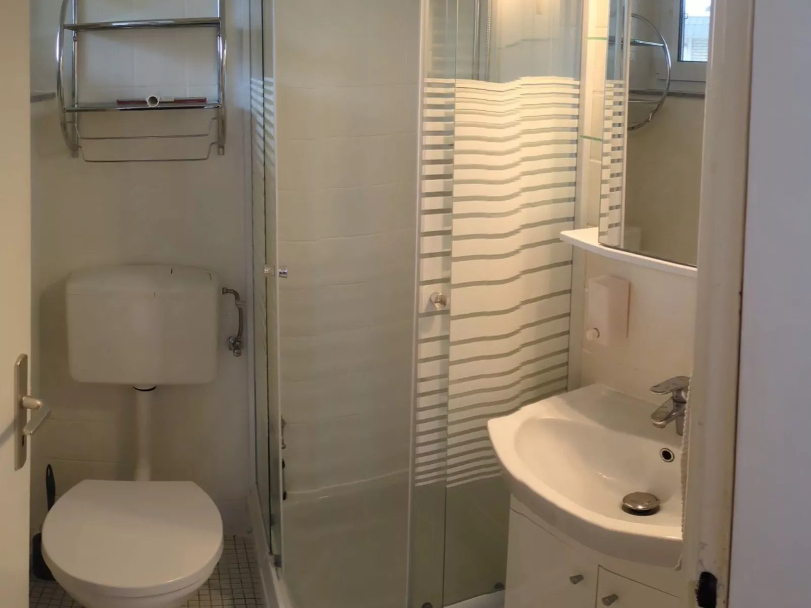 LouJa - Image-tags.info