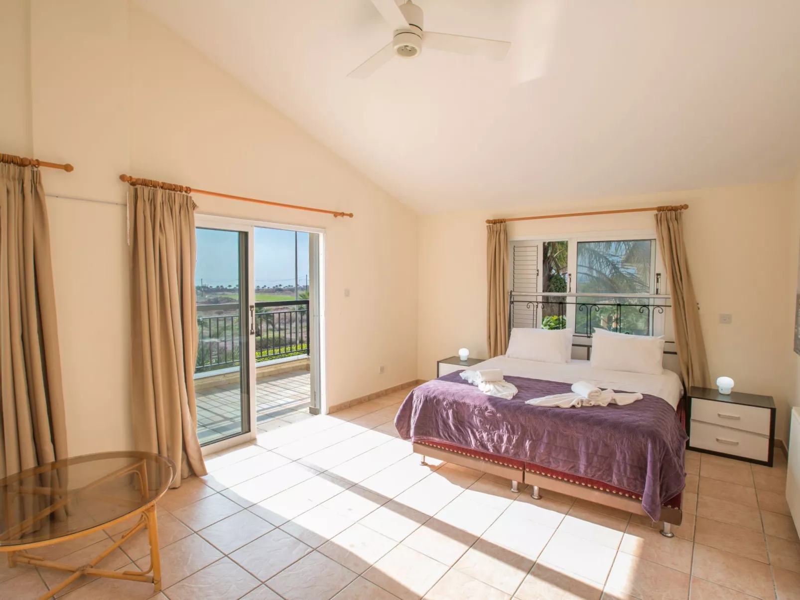 Geräumige und private Ferienvilla mit eigenem Pool - Image-tags.info