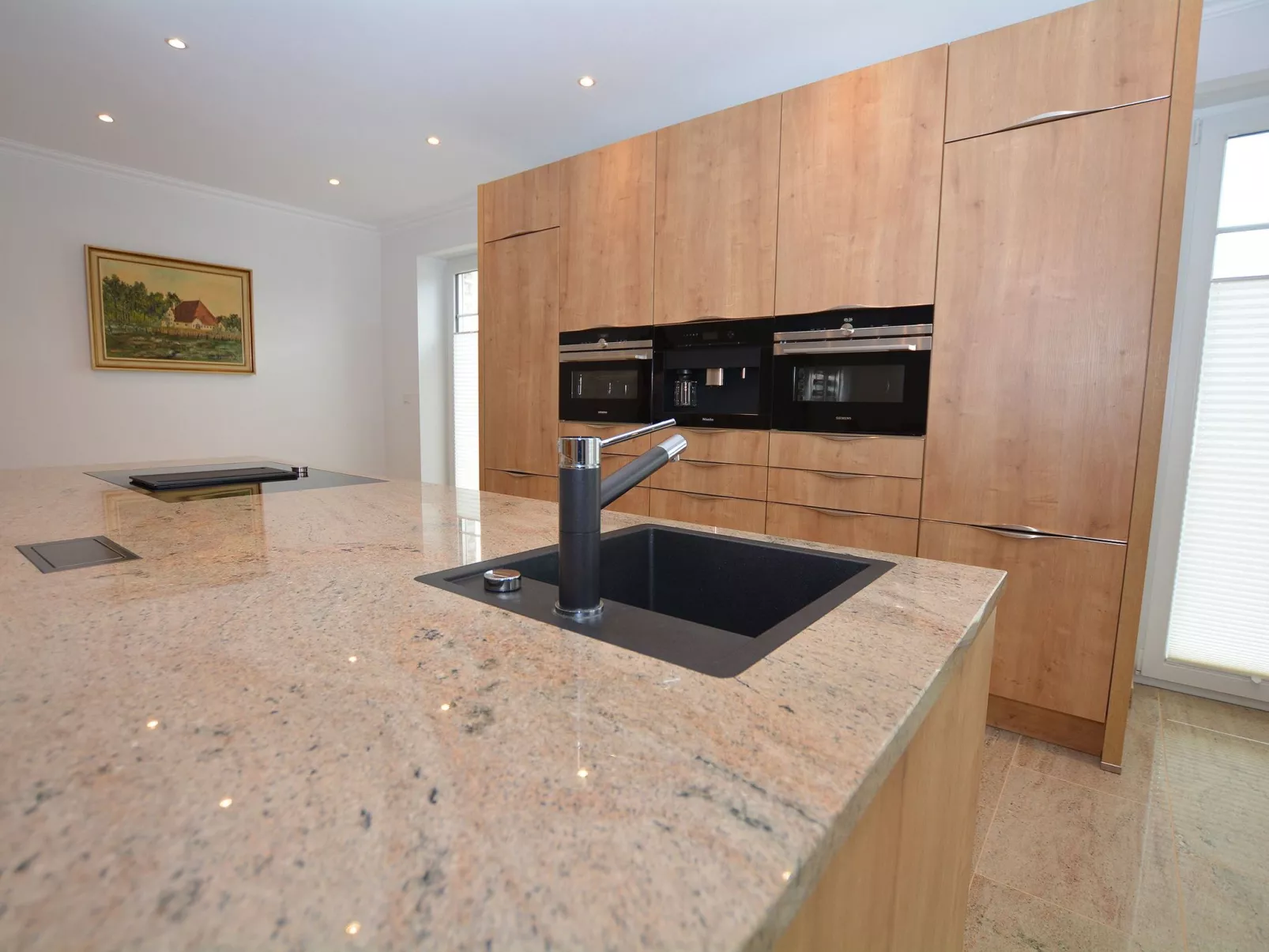 Merzijana Eerdgeschoss in Stinteck - Image-tags.info