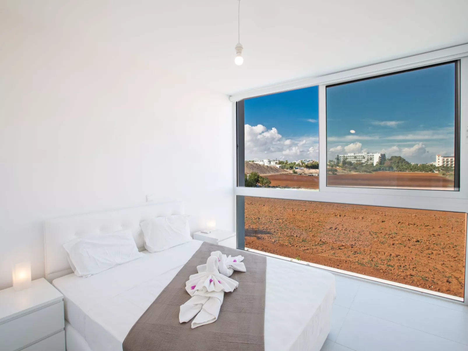 3-Schlafzimmer-Villa mit Pool, Dachgarten, Meerblick - Image-tags.info