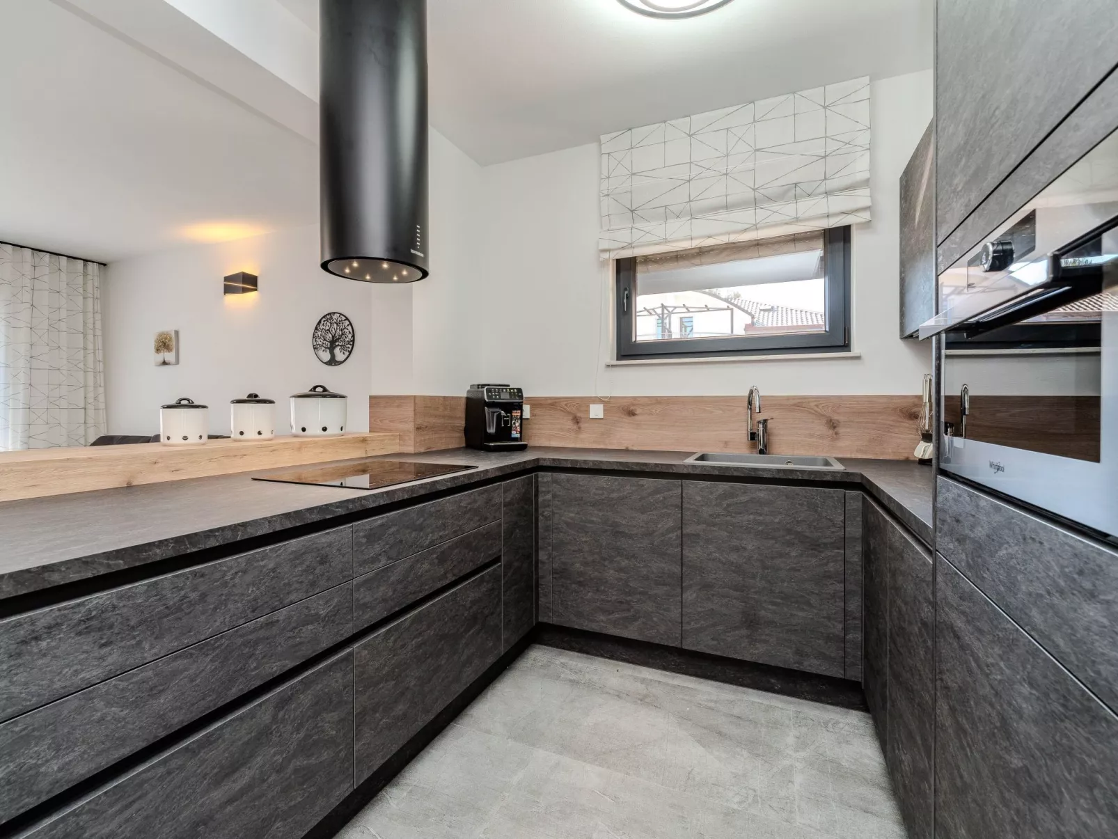 Apartment Royal 2 - Image-tags.info