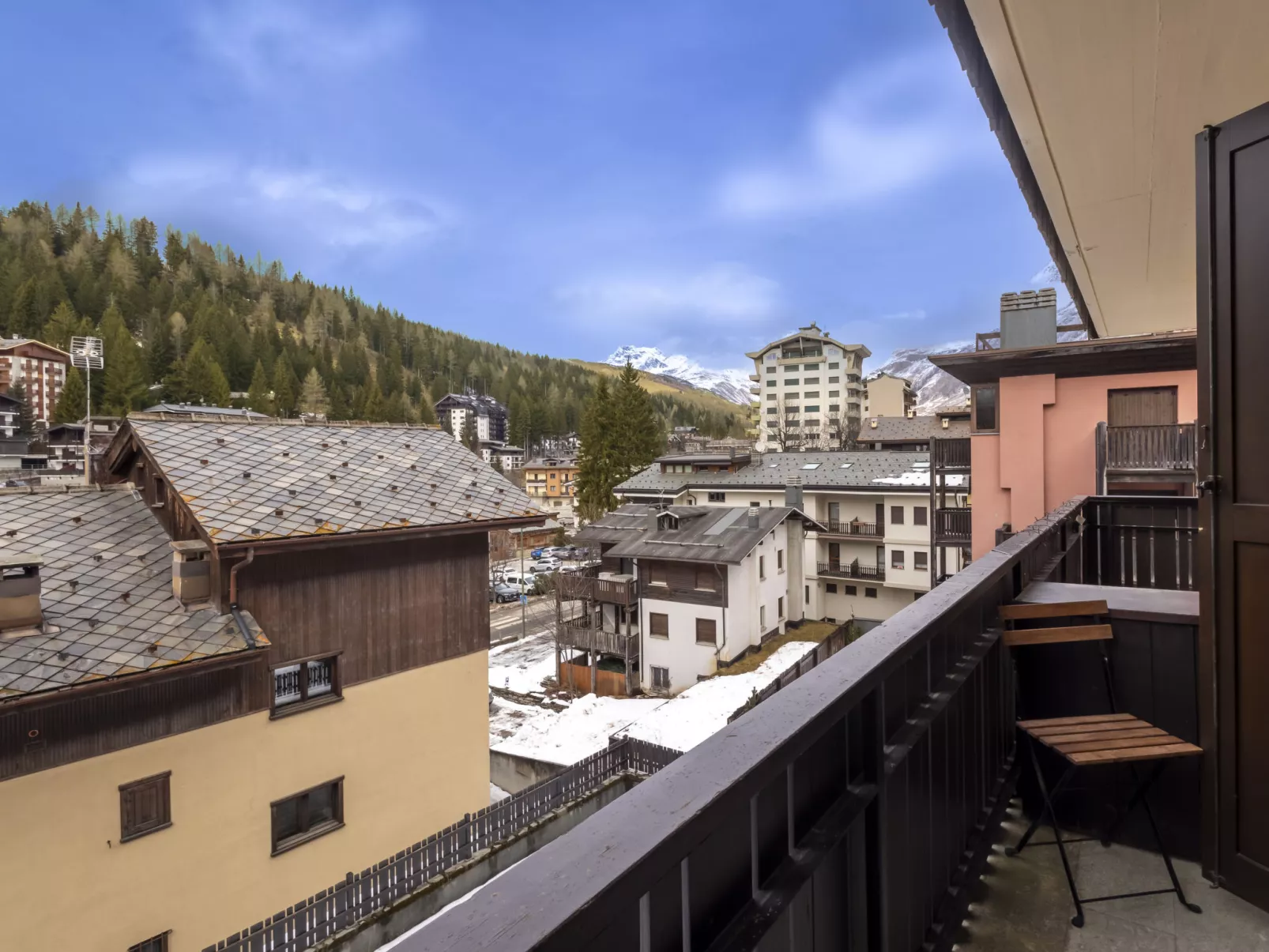 Diga Studio - Buiten