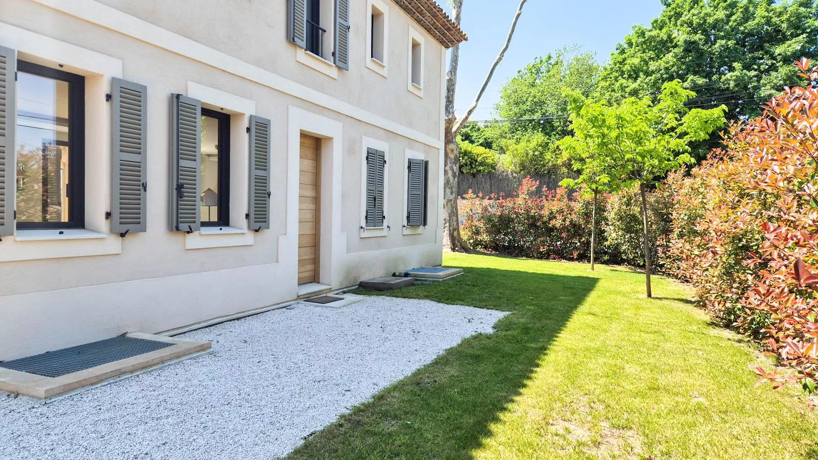 Bonaventure - Buitenkant zomer