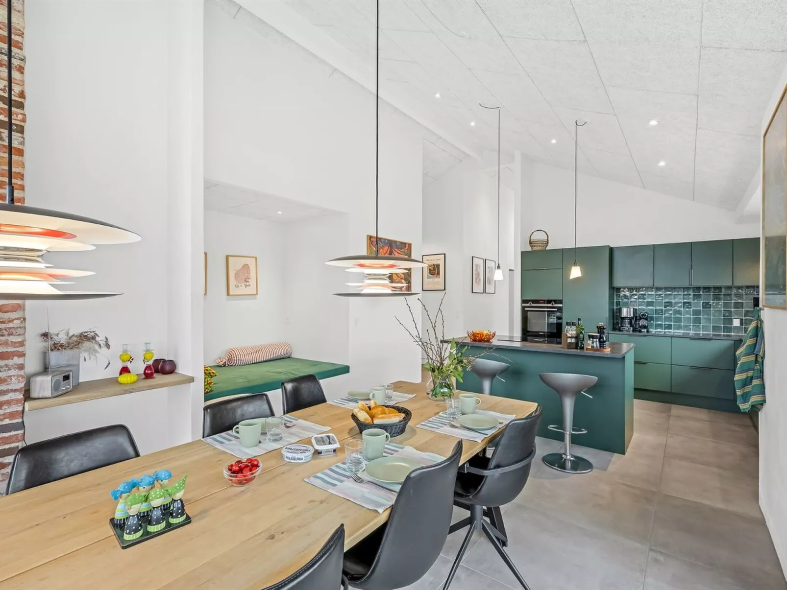 "Elenor" - 900m from the sea-Binnen