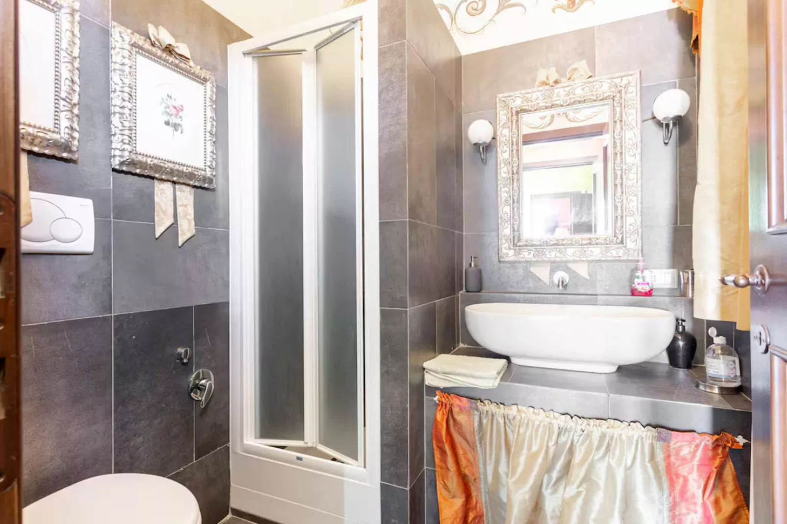 Luna Chiara-Badkamer