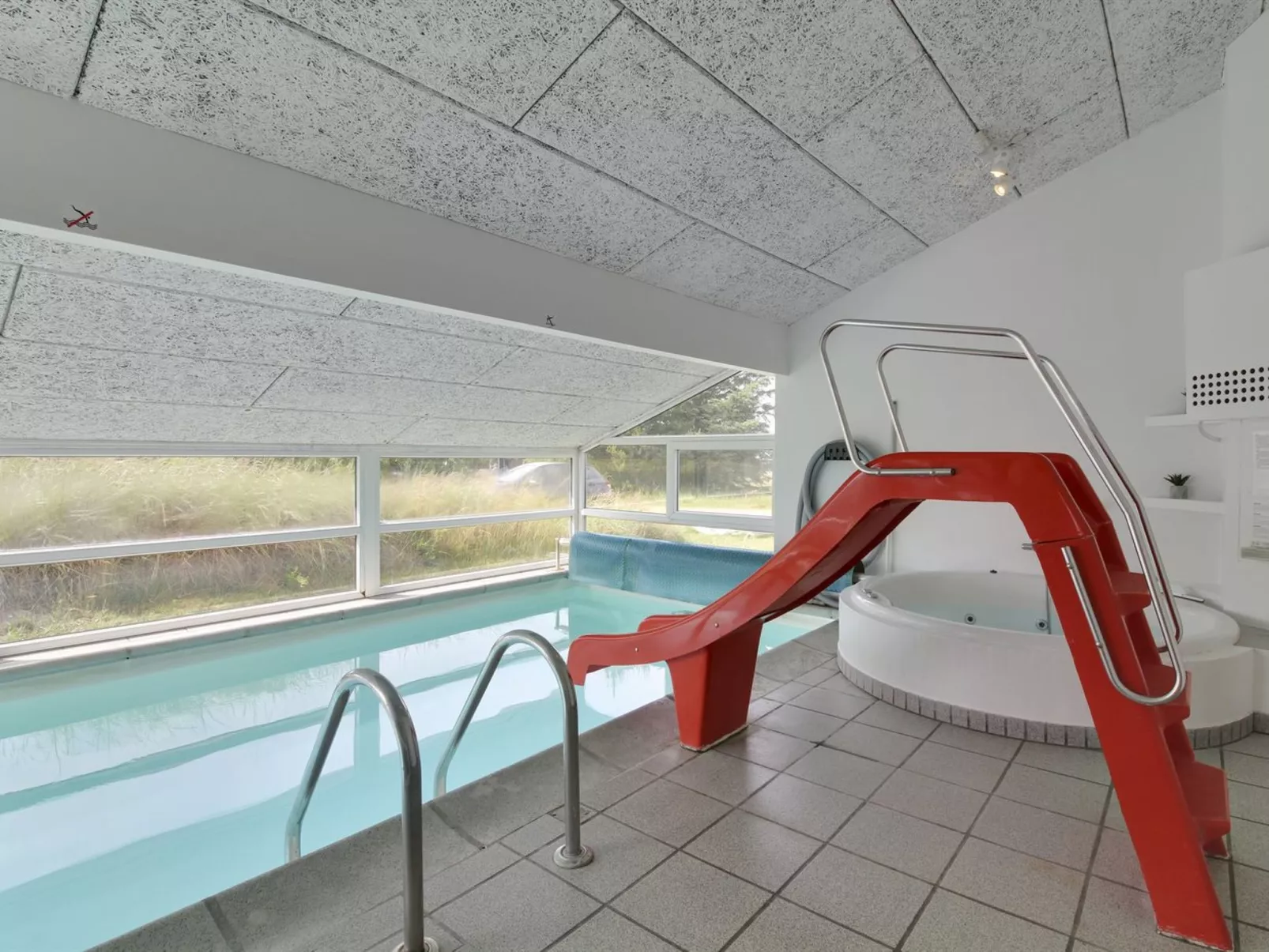 "Ilmo" - 950m from the sea - Buiten