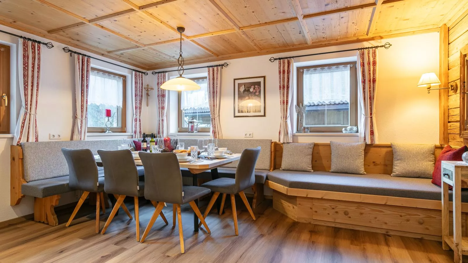 Rosalie-Lorena - Eetkamer