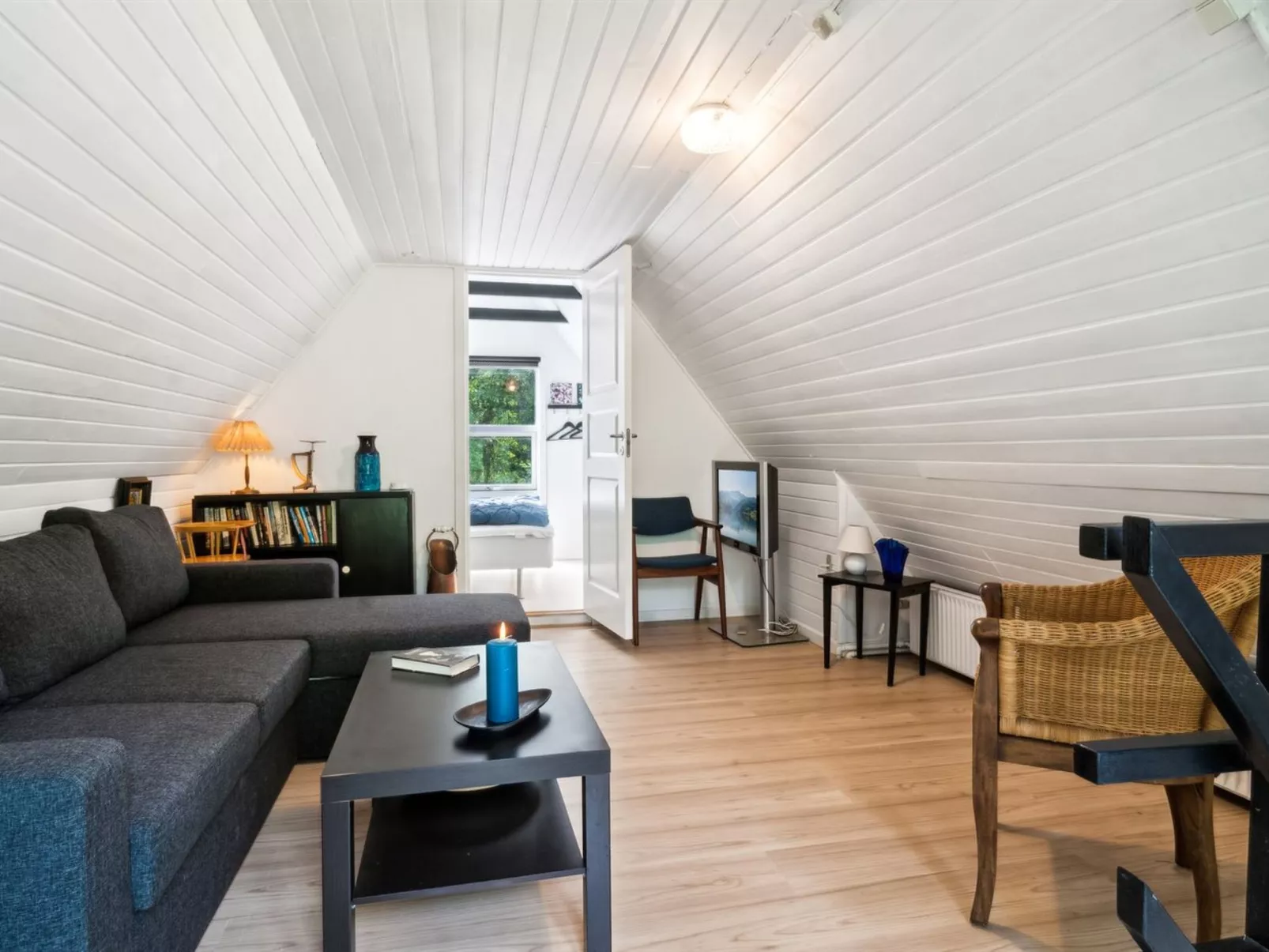 "Vesa" - 2.4km from the sea - Buiten