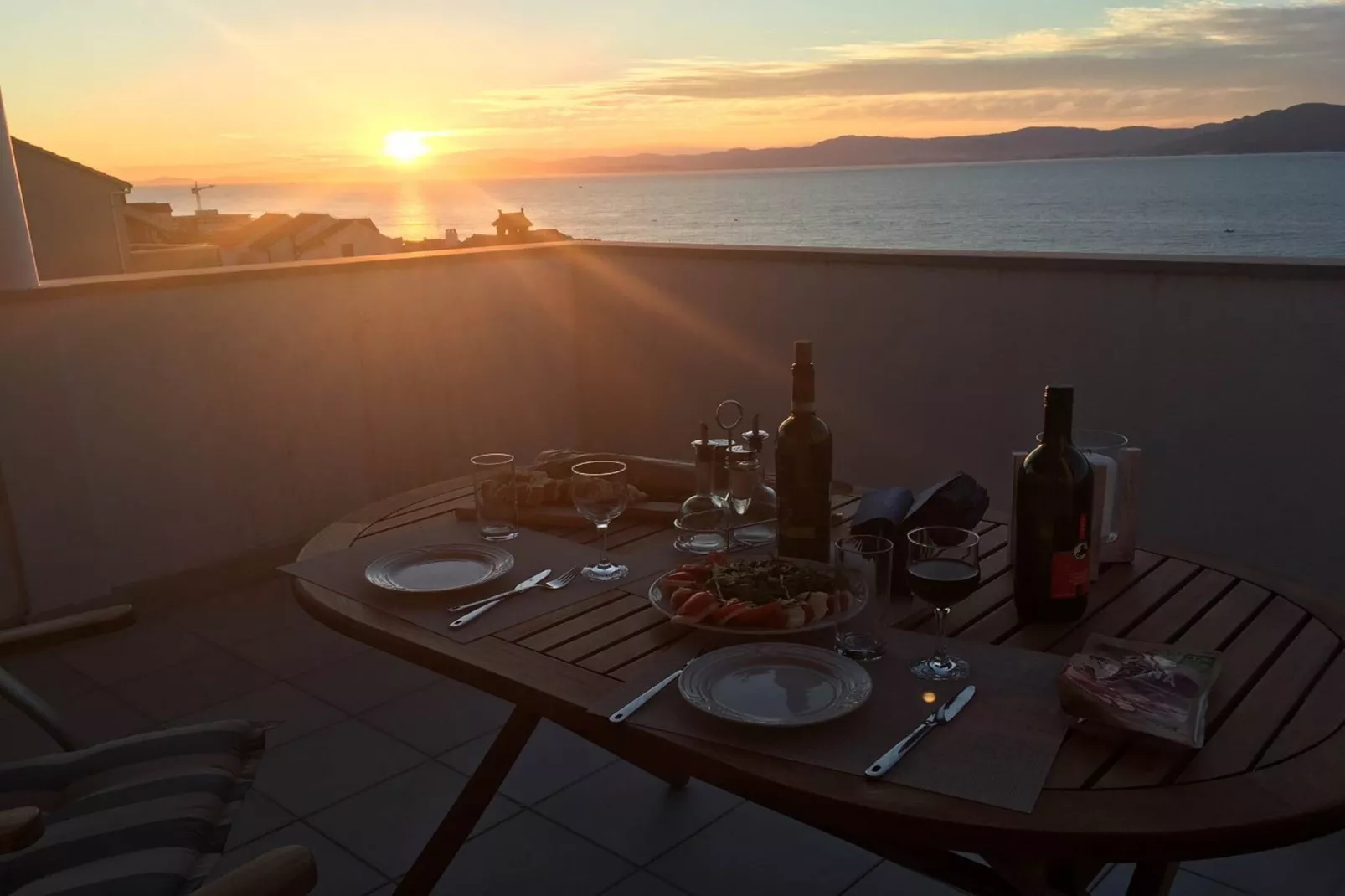 Sunset view apartment - One bedroom apartment with balcony and sea view-Terrasbalkon