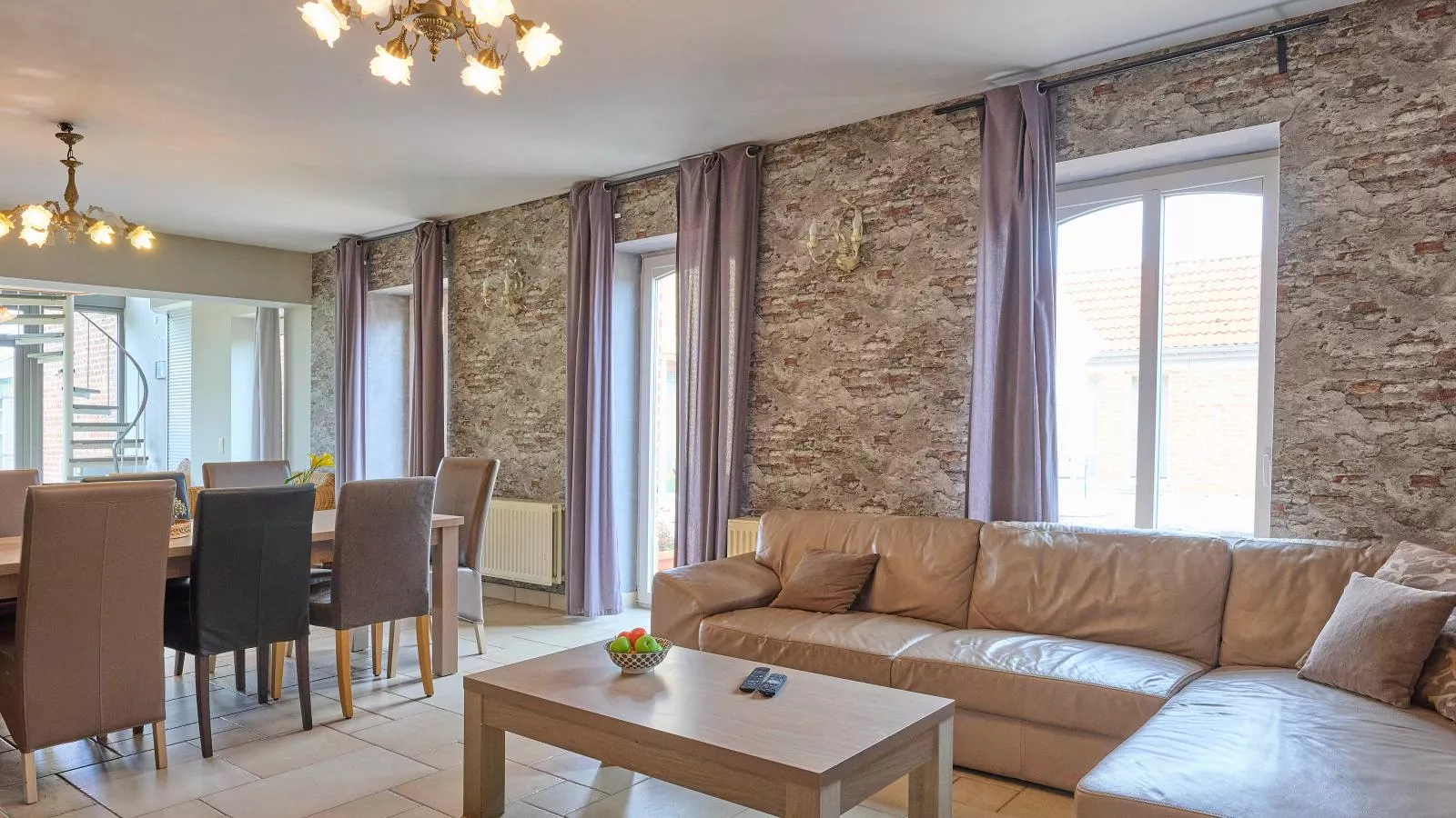 Quanto A  B - Woonkamer