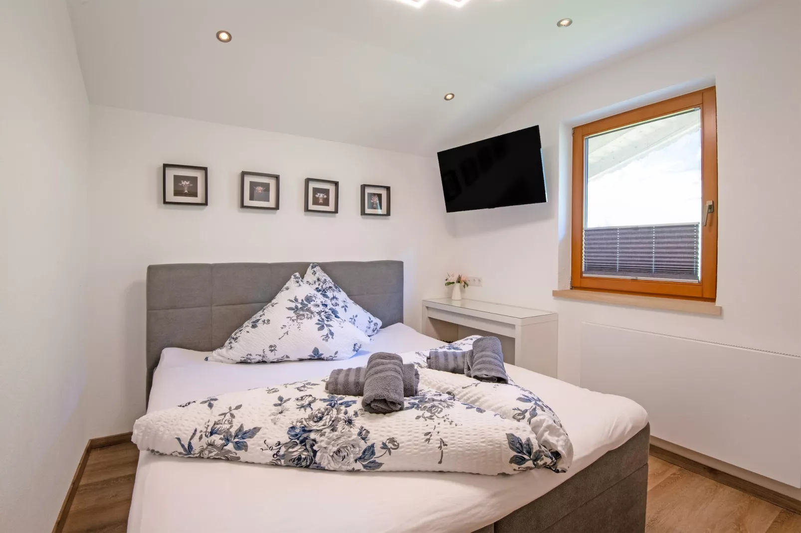 Exklusive Ferienwohnung mit Whirlpool - Slaapkamer