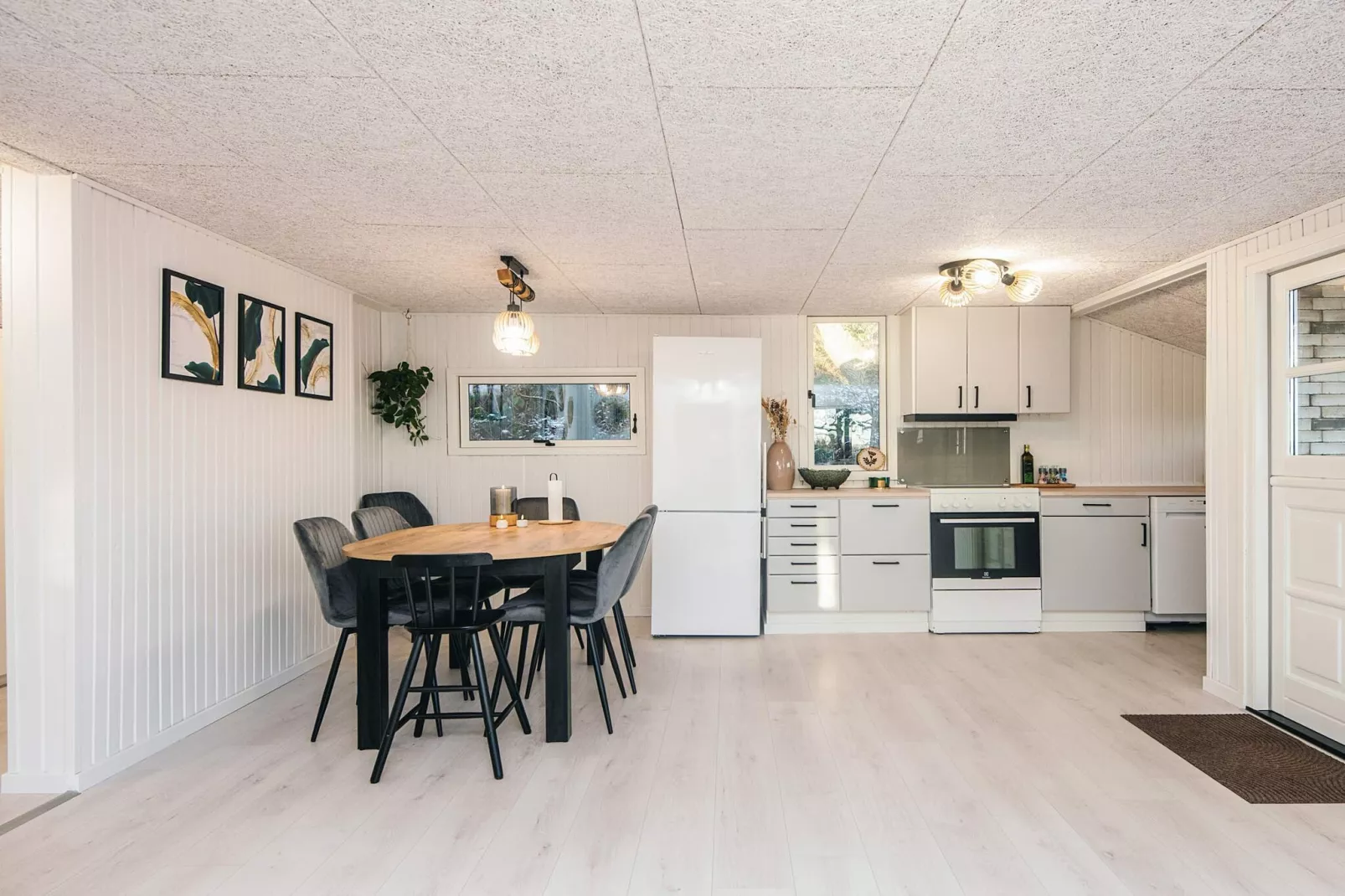 Gezinsvriendelijk huisje vlakbij de kust-Binnen