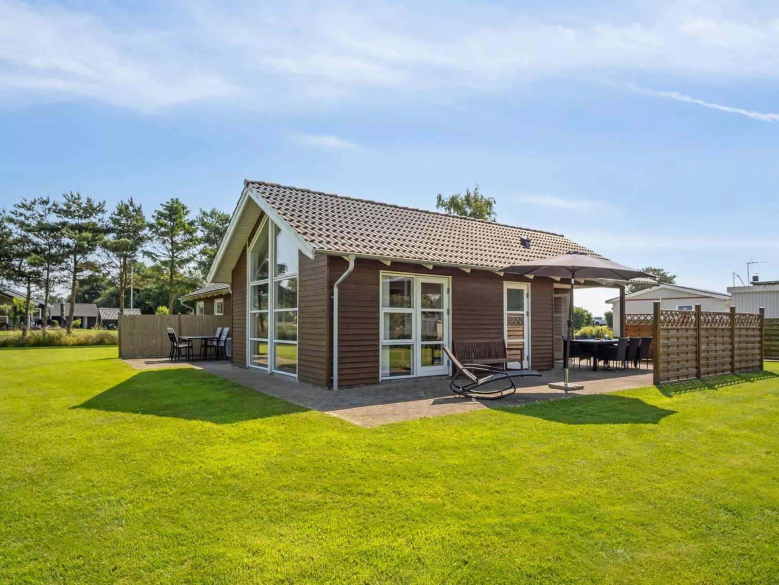 "Neno" - 100m from the sea-Buiten