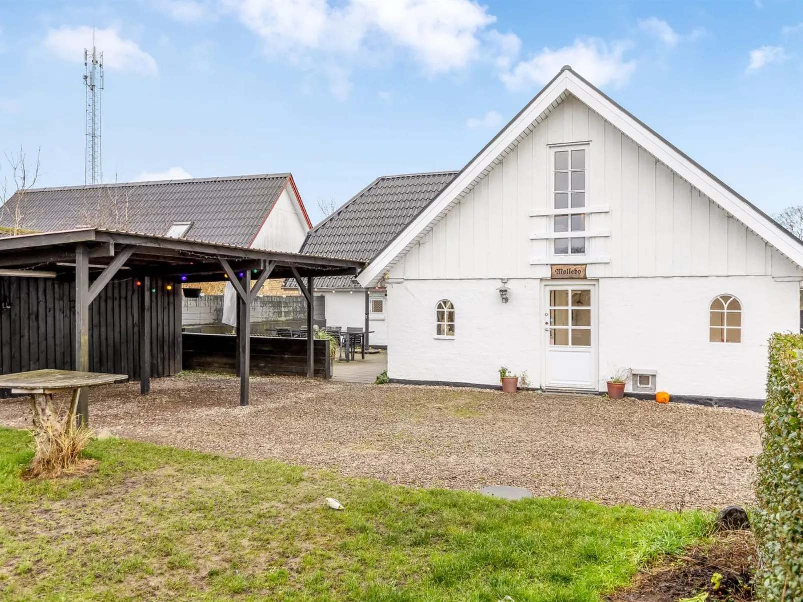 "Yorik" - 1.6km from the sea-Buiten