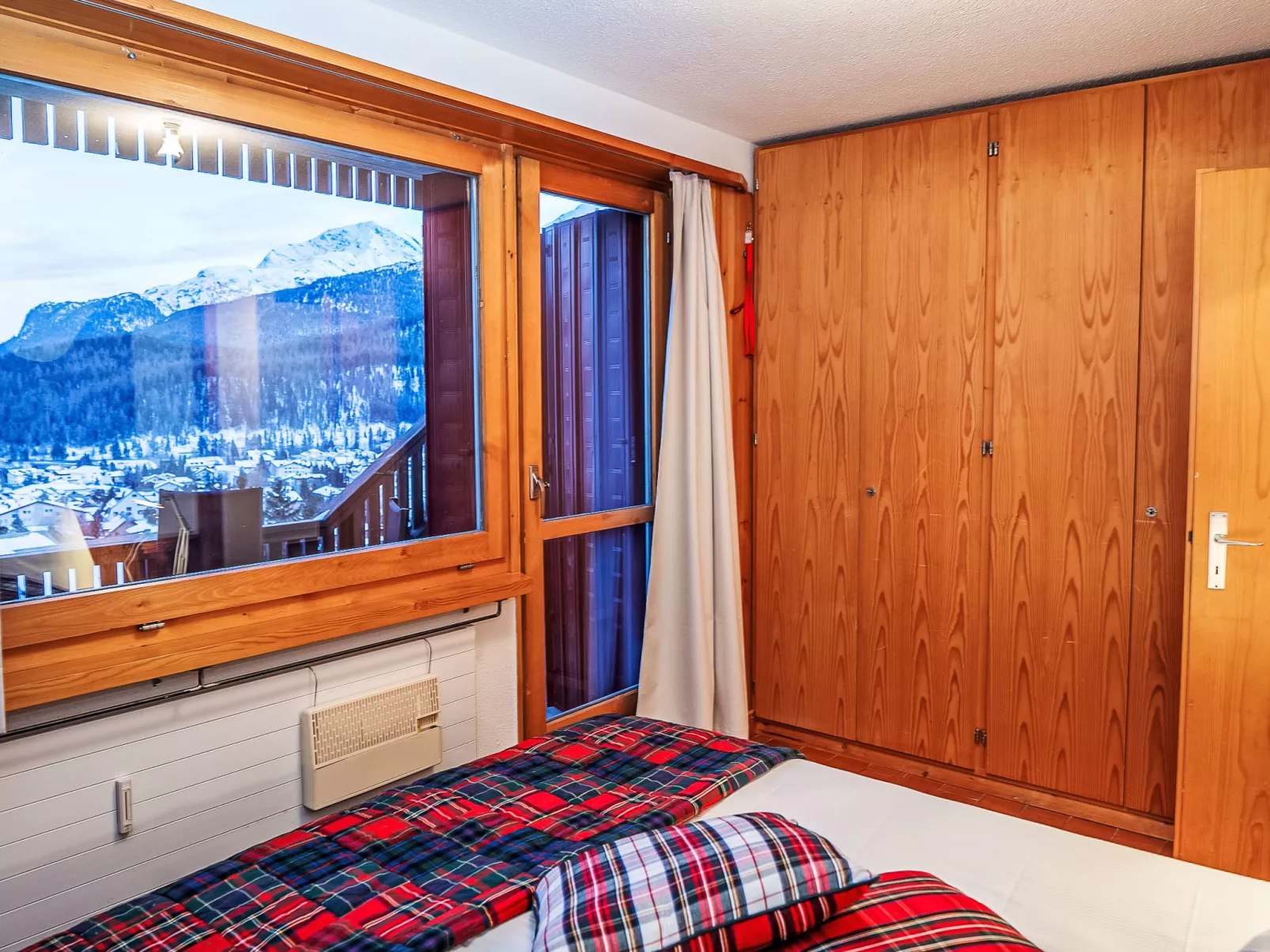 Chesa La Drosa AB-Binnen