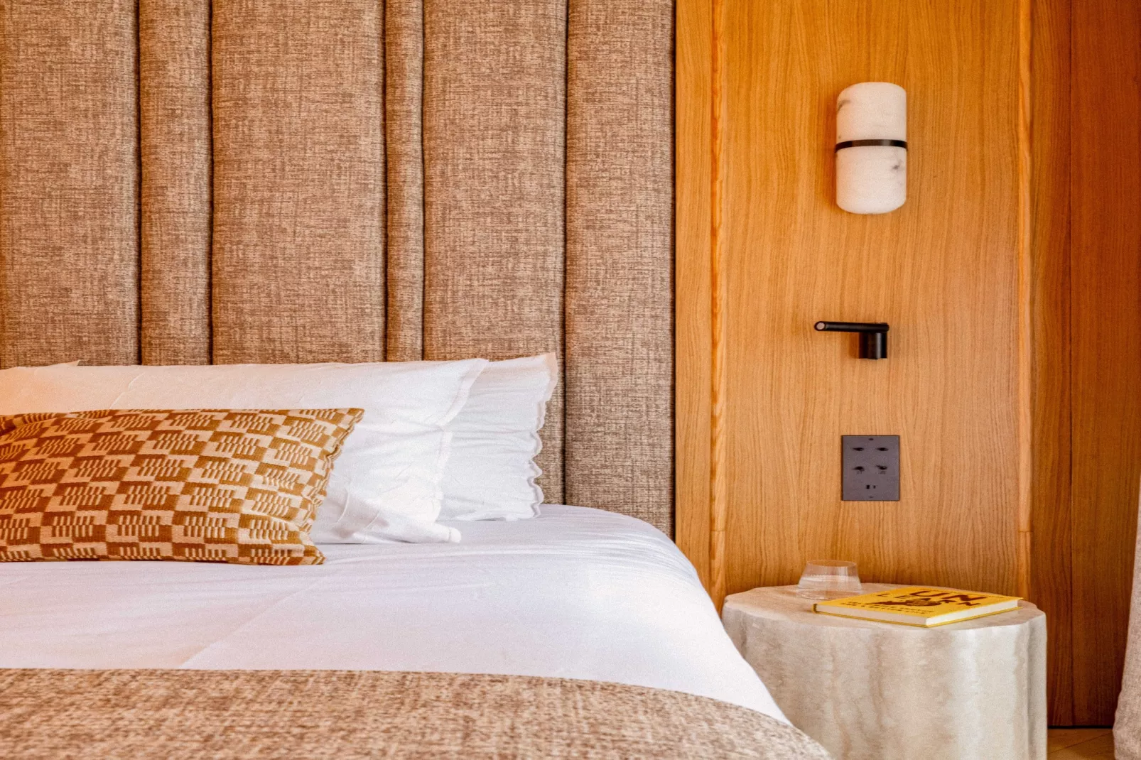 FDL-85-WAGRAM-2C-Niet-getagd