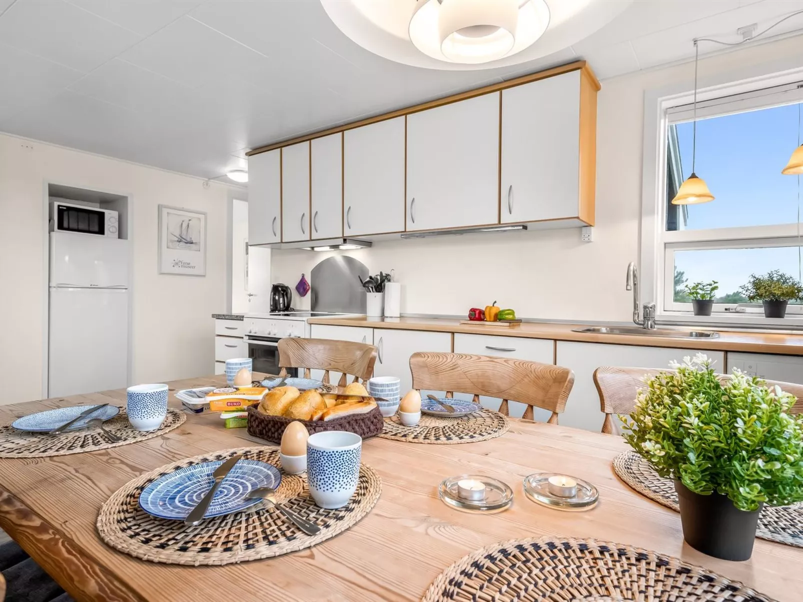 "Hanne" - 750m from the sea-Binnen