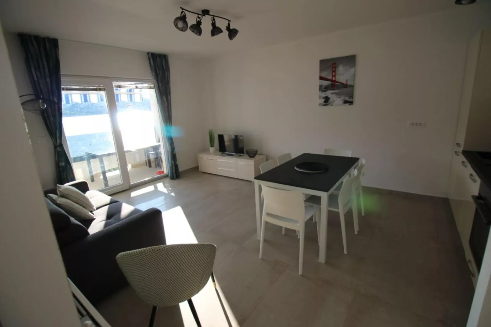 Sv Marija2 - Ferienwohnung 4 - Typ 4plus2-Eetkamer