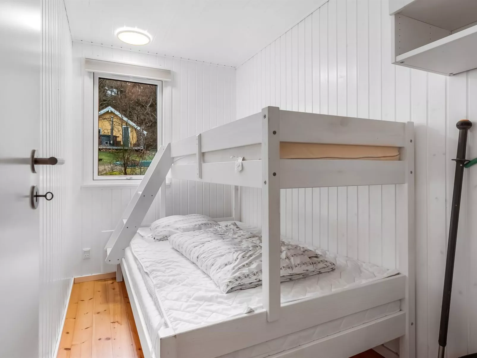 "Simjanka" - 800m from the sea - Binnen