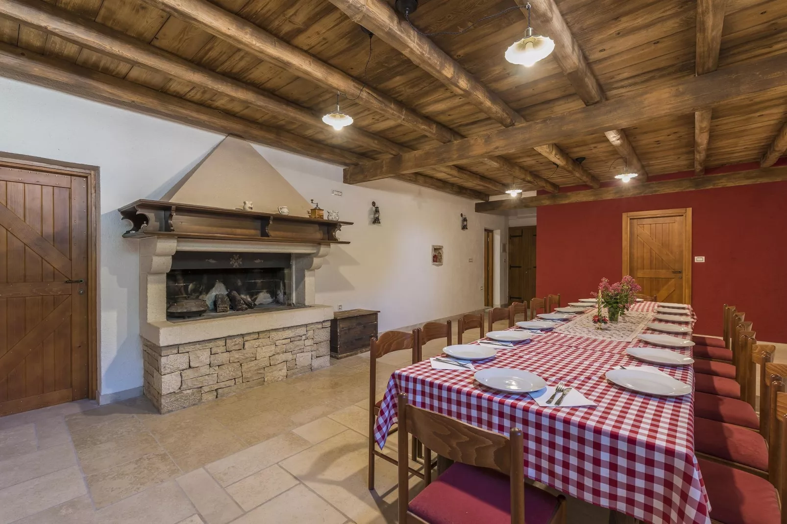 Villa Lipica - Eetkamer