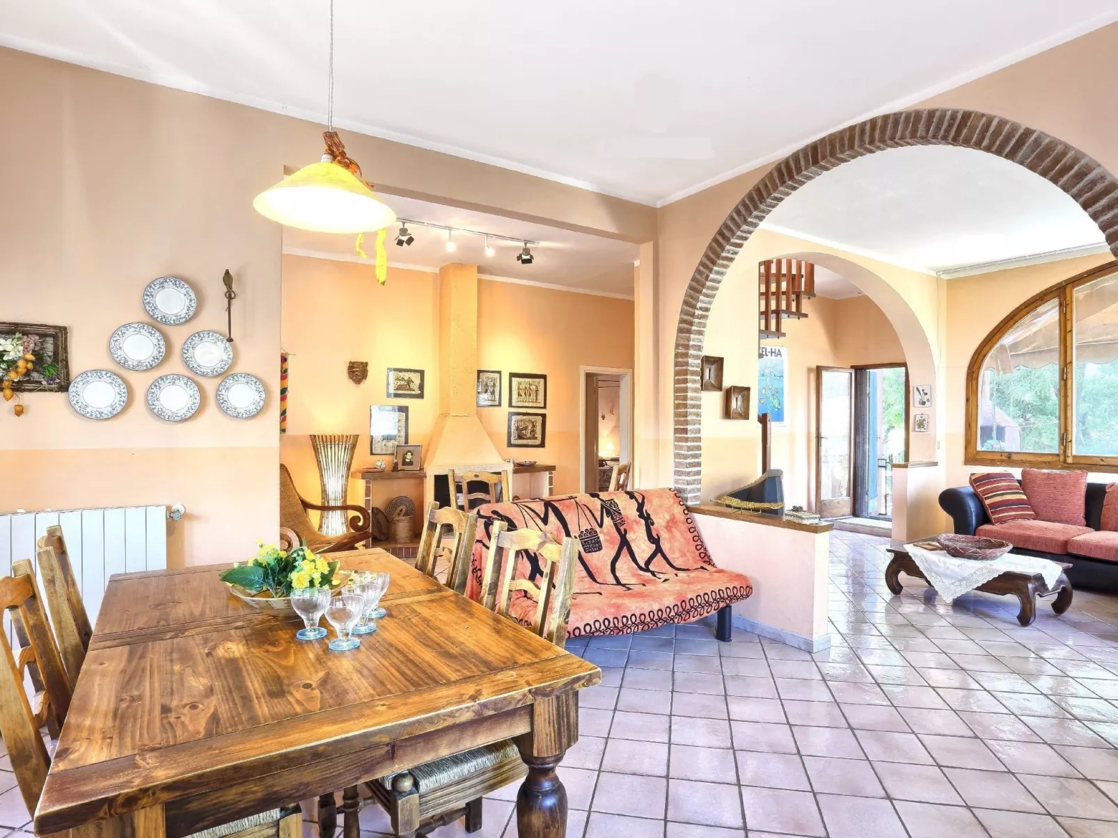 Große Wohnung in Mazzanta mit Schöner Terrasse - Image-tags.info